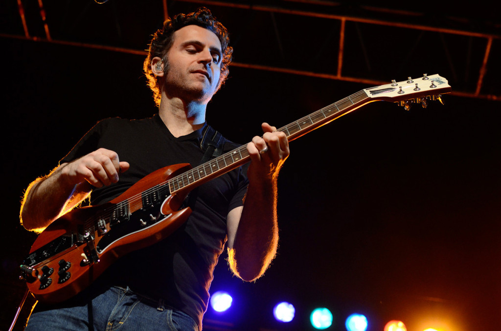 Dweezil Zappa Helps GNG! - Guitars not Guns Music Program